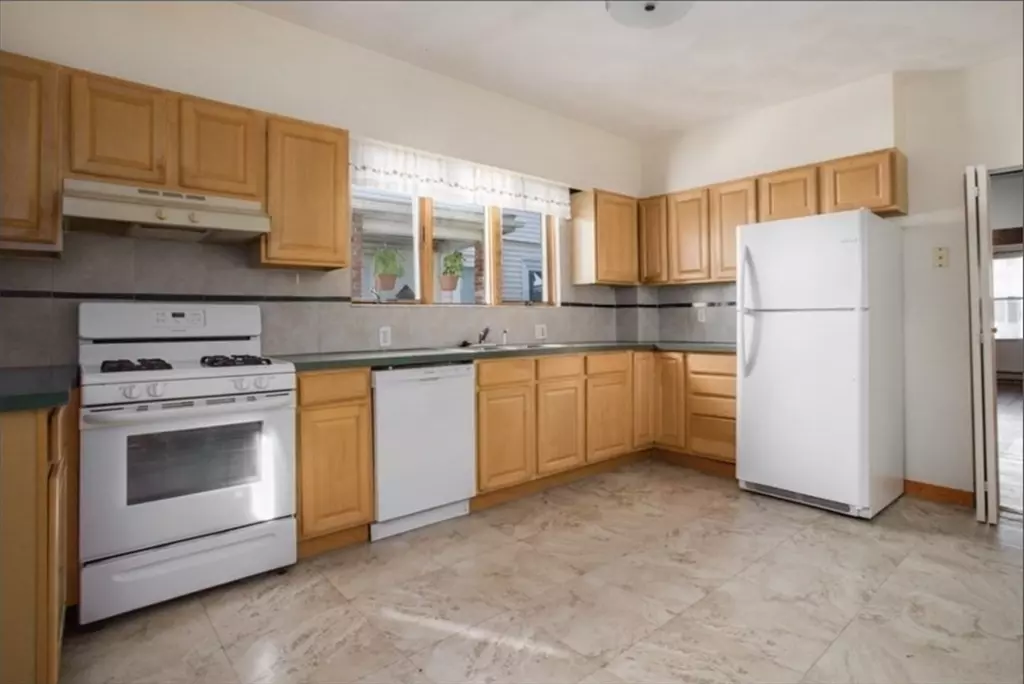 Medford, MA 02155,248 Spring Street #1