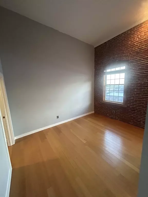 Worcester, MA 01603,1511 Main St #CPH7