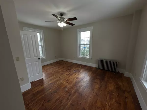 Haverhill, MA 01835,1160 Boston Rd #1