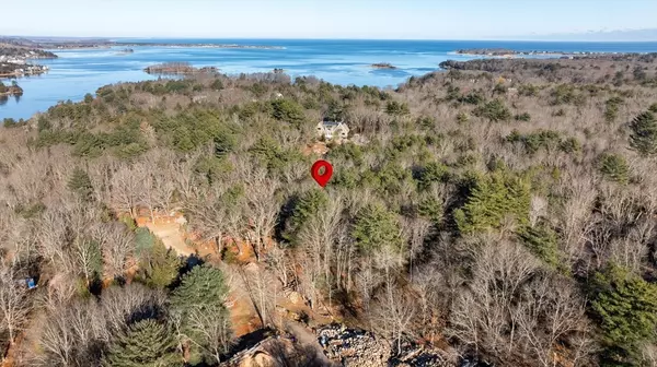 Gloucester, MA 01930,7 Leaman Drive