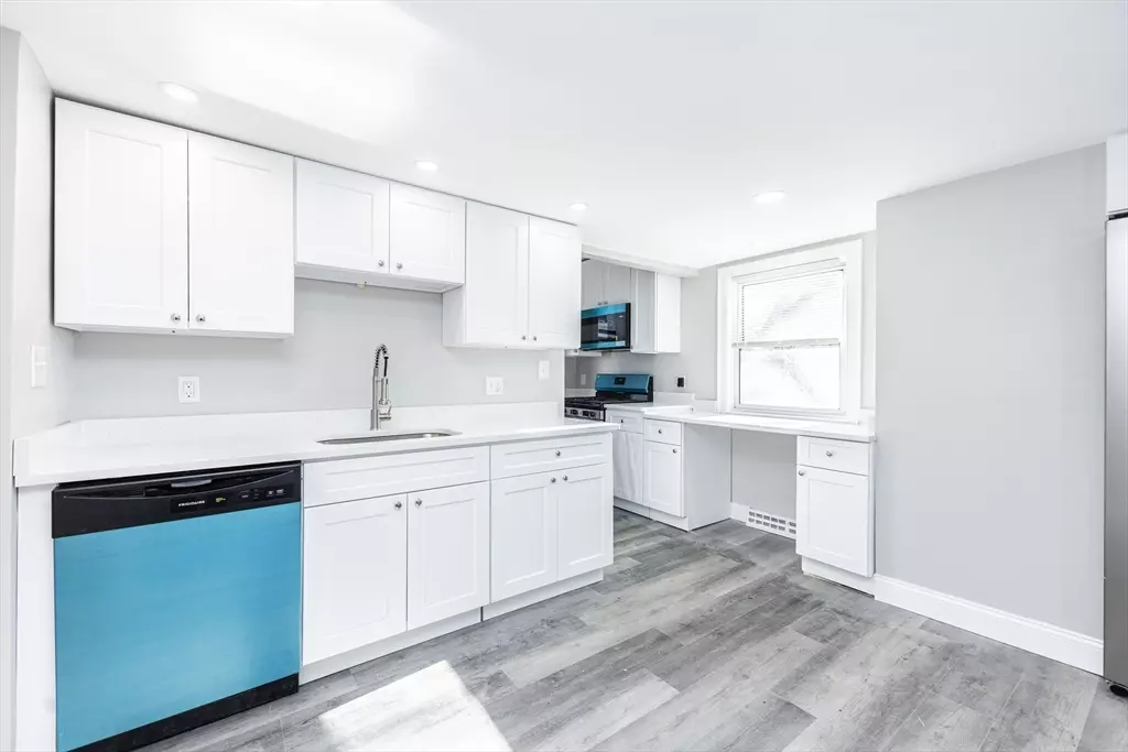 Malden, MA 02148,115 Webster St