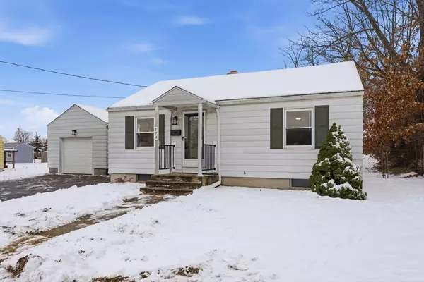 Ludlow, MA 01056,179 Cedar Street