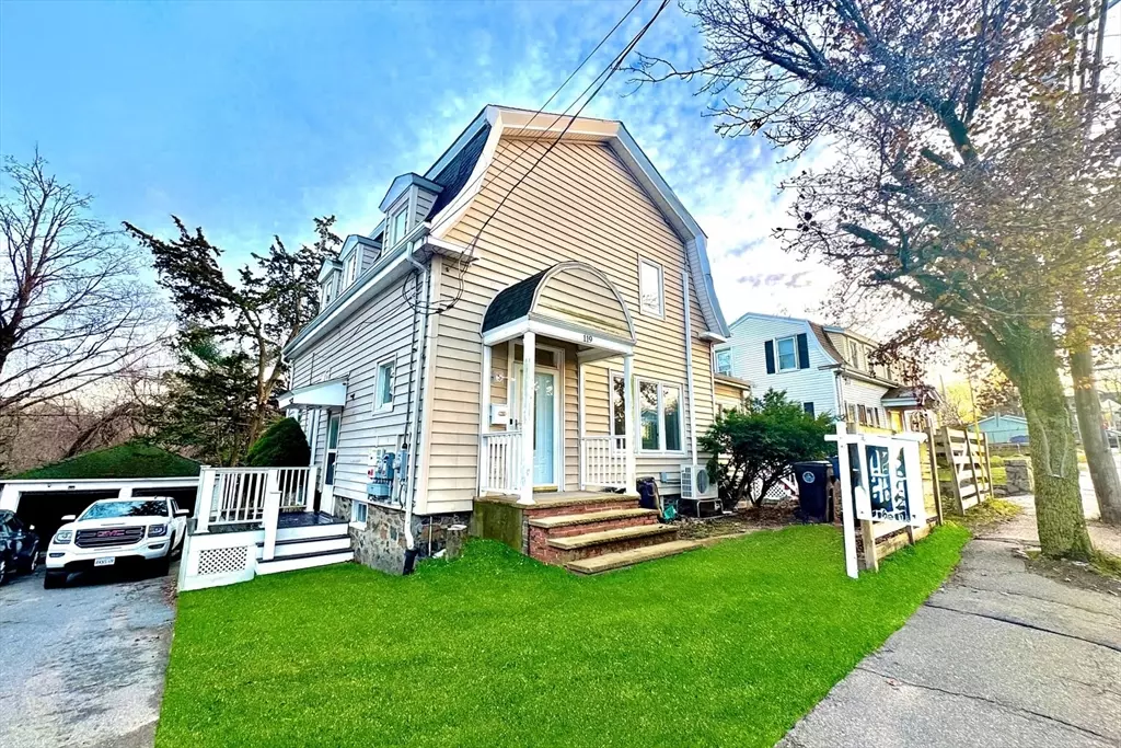 Salem, MA 01970,119 Highland Ave