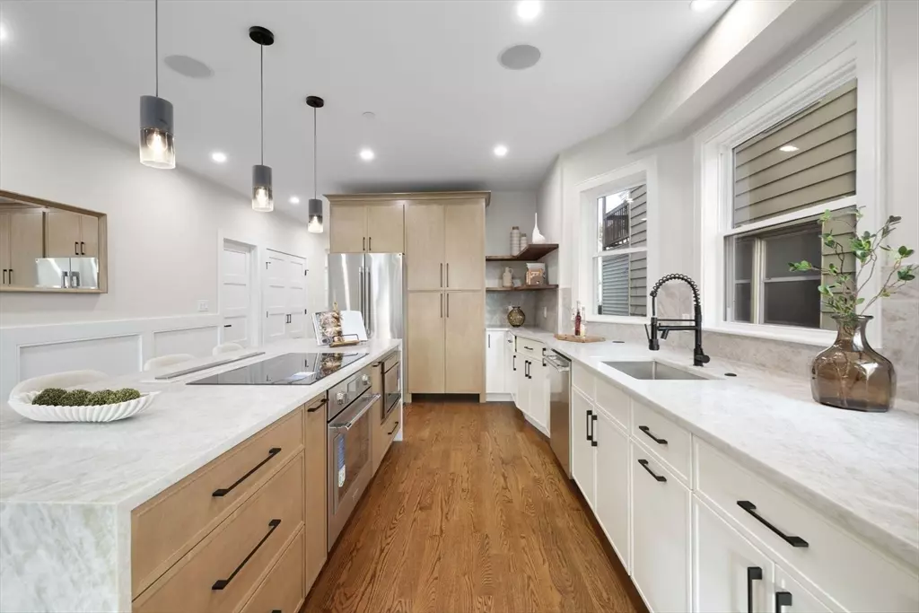 Somerville, MA 02143,555 Somerville Ave #1