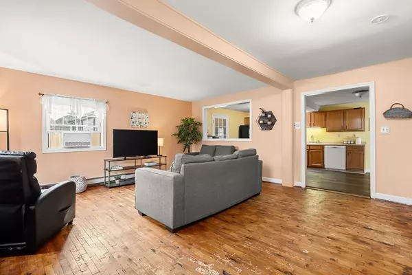 Whitman, MA 02382,90 Loring Ave