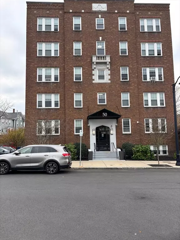 50 Broadway #19, Beverly, MA 01915