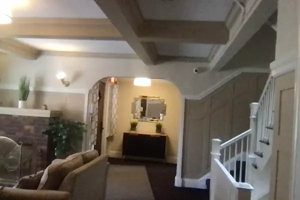 Worcester, MA 01609,21 Fruit St