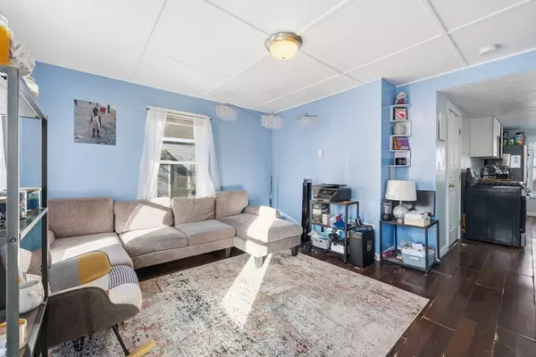 Attleboro, MA 02703,52 Carpenter Street