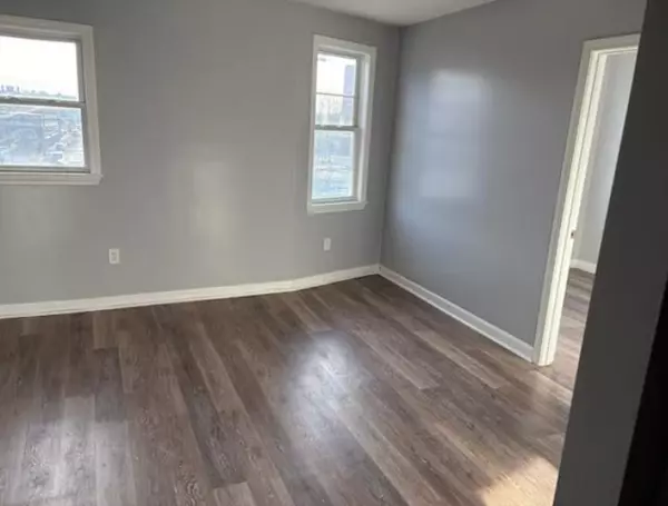 Peabody, MA 01960,76 Walnut St #4