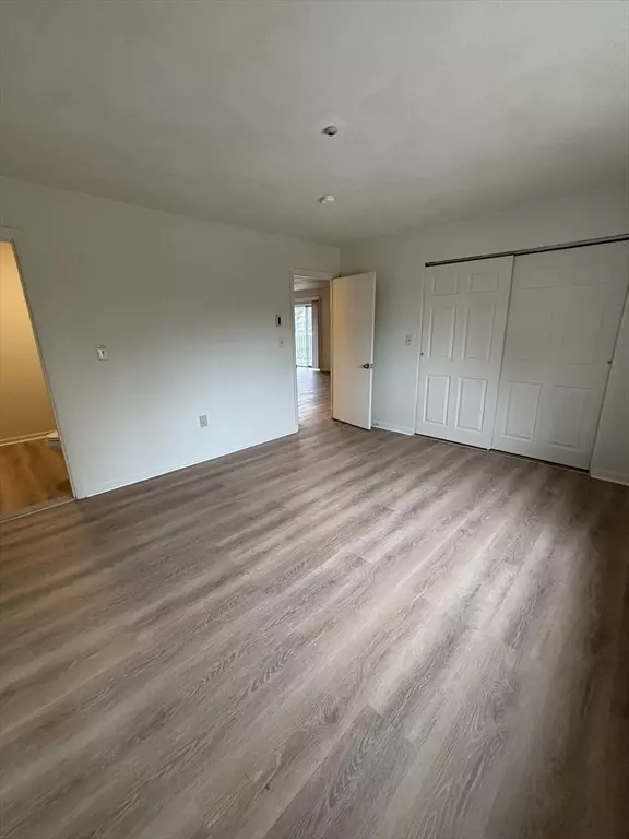 Quincy, MA 02169,270 Quarry Street #25