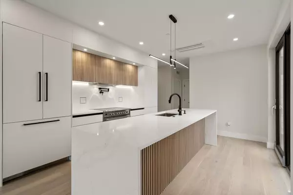 Boston, MA 02127,152 W 3rd Street #1