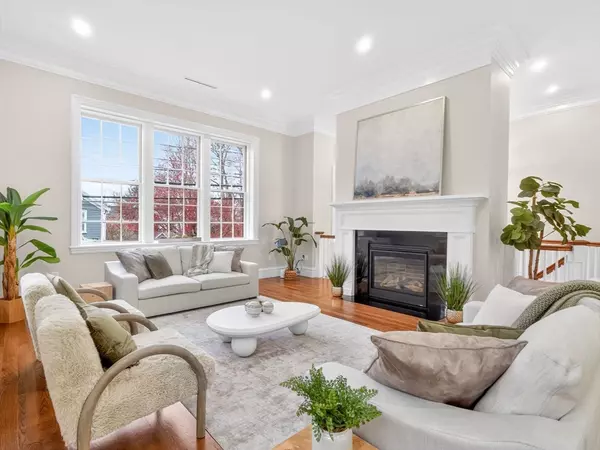 Dedham, MA 02026,55 Church Street #1