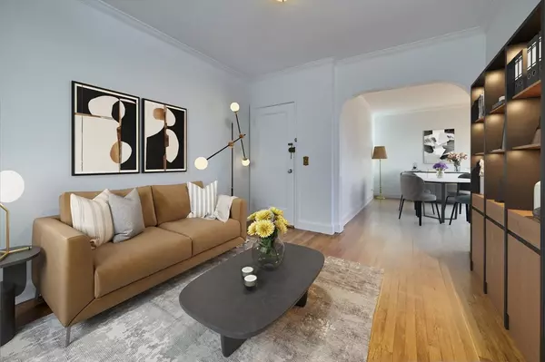 Brookline, MA 02446,100 Sewall Ave #5