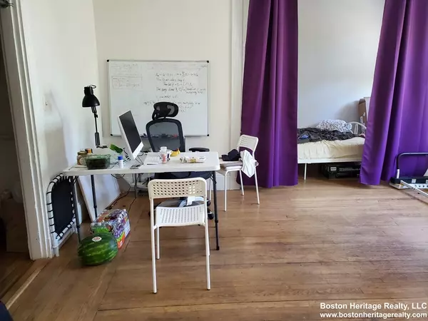 Boston, MA 02115,331 Huntington Ave #52