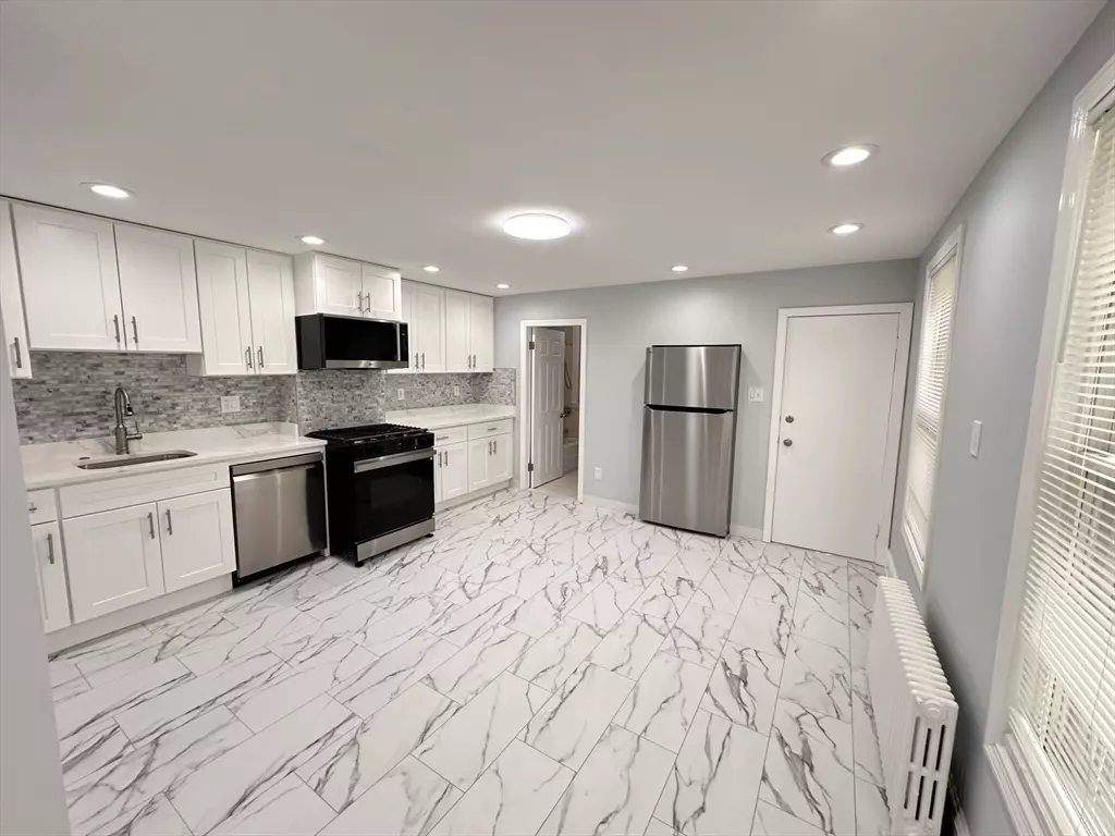 Boston, MA 02128,218 Princeton St #2