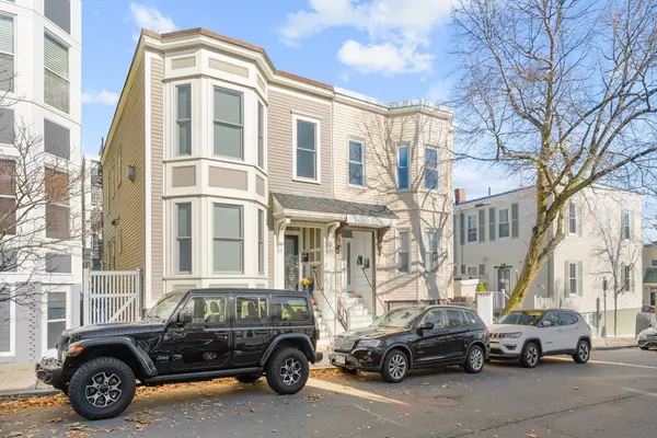 470 E 6th St #2, Boston, MA 02124