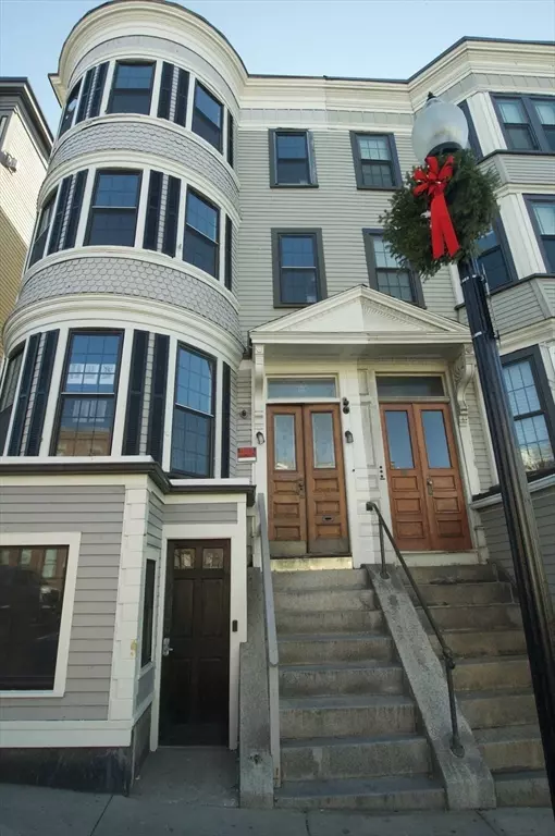 Boston, MA 02127,501 E Broadway #10