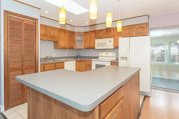 Saugus, MA 01906,340 Essex St