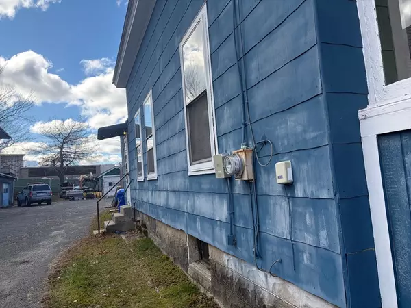 Orange, MA 01364,150 E Main St