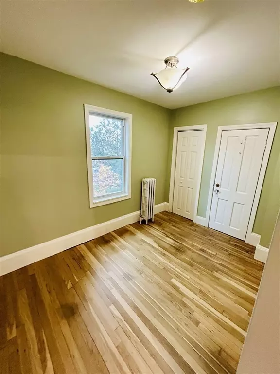 Everett, MA 02149,13 Gladstone Street #2