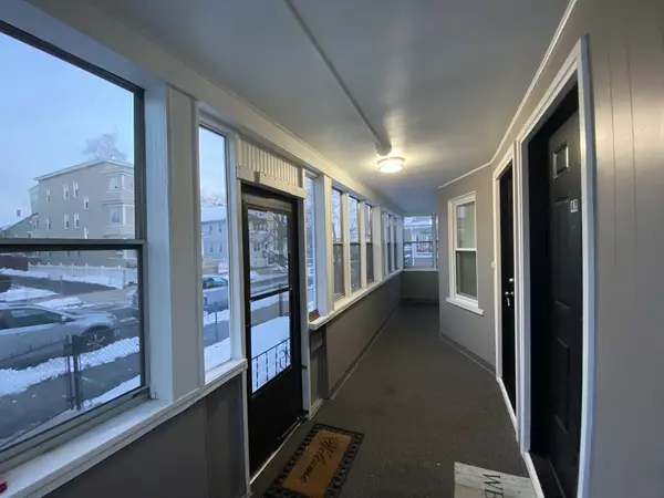 Springfield, MA 01104,46 Mooreland Street #1FL