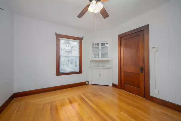 Milton, MA 02186,18 Eaton St.