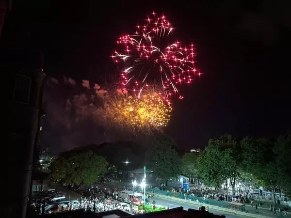 Boston, MA 02116,222 Beacon St #31