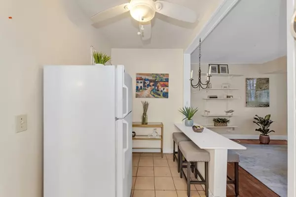 Boston, MA 02130,48 Robinwood Ave #W2