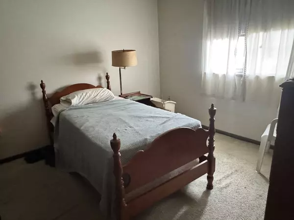 Ludlow, MA 01056,84 Fuller Street #2