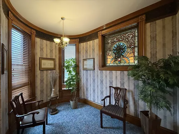 Worcester, MA 01609,25 Harvard Street