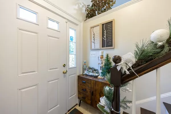 Bellingham, MA 02019,222 Blackstone St