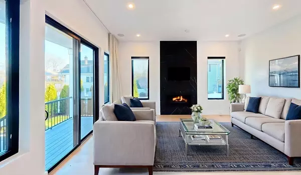 Newton, MA 02460,338 Nevada St #338