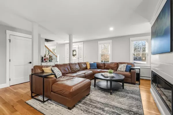 Bridgewater, MA 02324,10 Mockingbird Hill