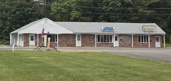 Norton, MA 02766,407 - 411 Old Colony Rd