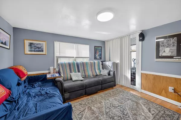 Haverhill, MA 01835,5 S Webster St