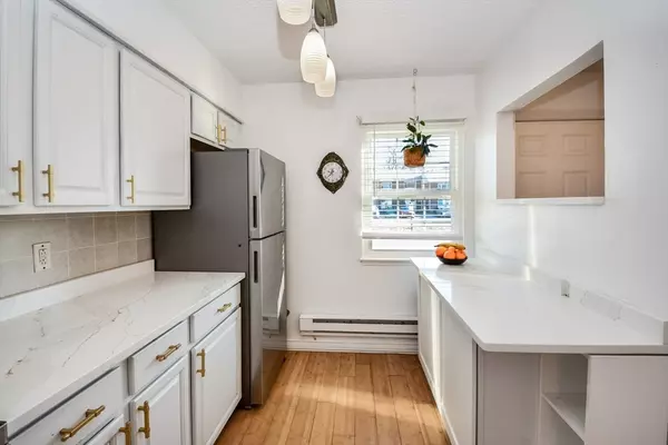 Easton, MA 02375,41 Foundry St #14-8