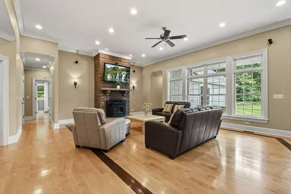 Freetown, MA 02702,42 High St