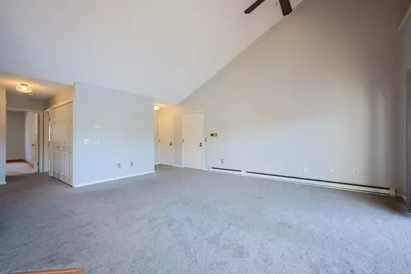 Shrewsbury, MA 01545,15 Eaglehead Ter #5