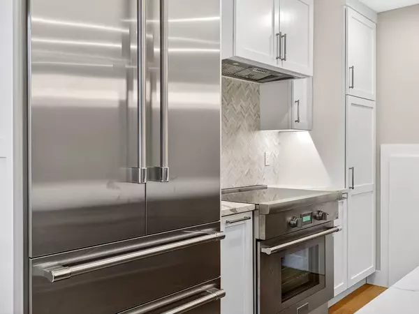 Boston, MA 02127,551 E 7th St #1