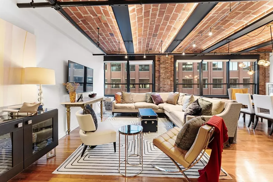 121 Beach #502, Boston, MA 02111