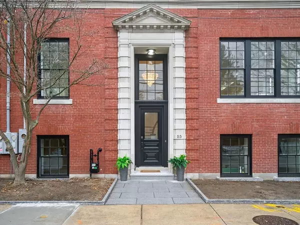 Dedham, MA 02026,55 Church Street