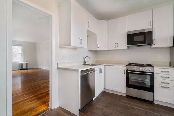 Brookline, MA 02445,321 Tappan Street #1