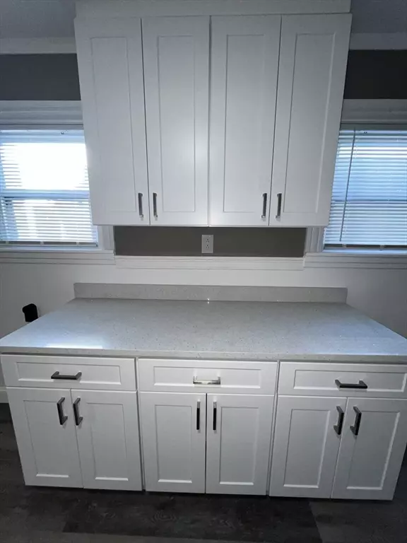 Worcester, MA 01603,8 Camp St #1