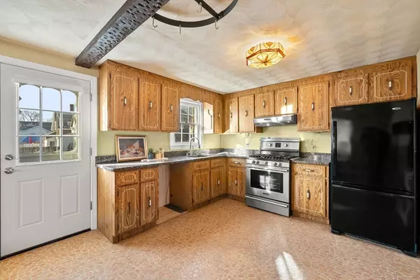 Quincy, MA 02169,19 Rock Island Road