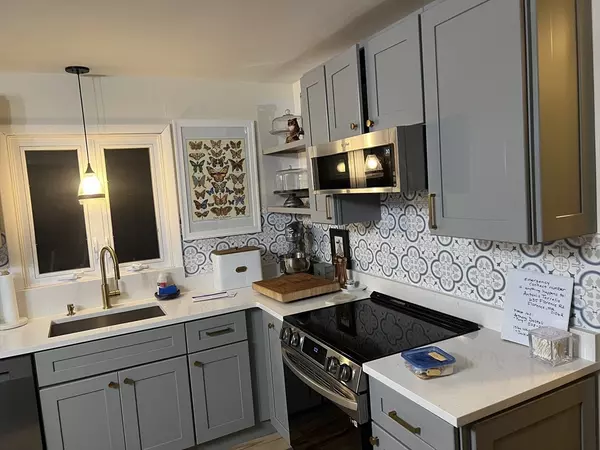 Northampton, MA 01062,635 Florence Rd.