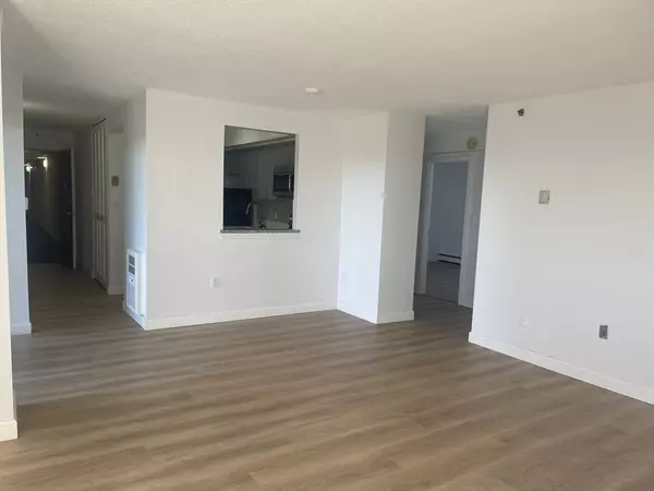 Quincy, MA 02169,1025 Hancock St. #13M