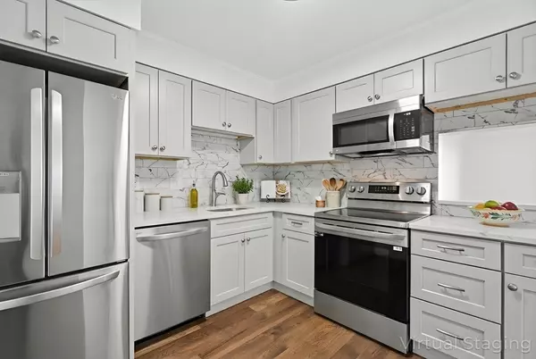 Reading, MA 01867,2 Summit #68