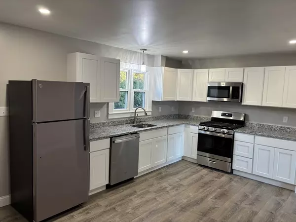 Dartmouth, MA 02747,38 Gibson Ter