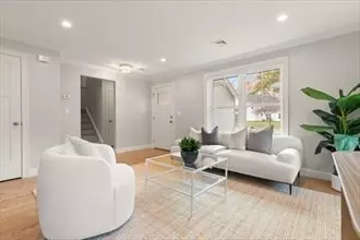 Hudson, MA 01749,2 Barracks Road #2