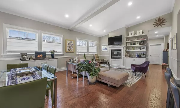 616 E 4th St #402, Boston, MA 02127